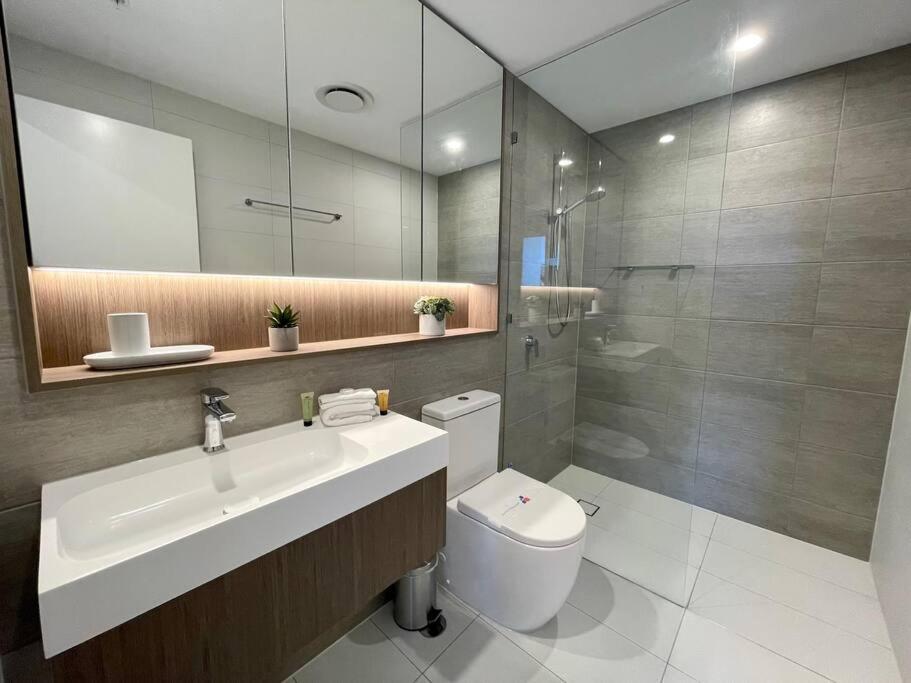 Luxury Stunning Riverview 1 Bedroom Apt 479F Голд-Кост Екстер'єр фото