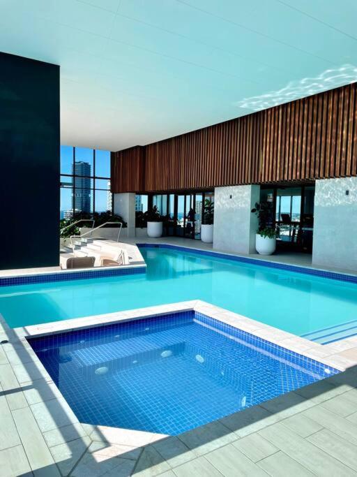 Luxury Stunning Riverview 1 Bedroom Apt 479F Голд-Кост Екстер'єр фото